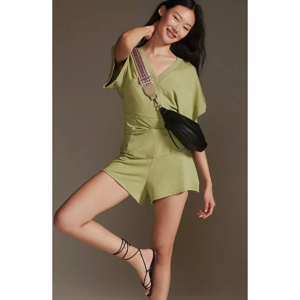 Anthropologie Daily Practice Shorts Womens S Green Corset Shorts Green Flowy